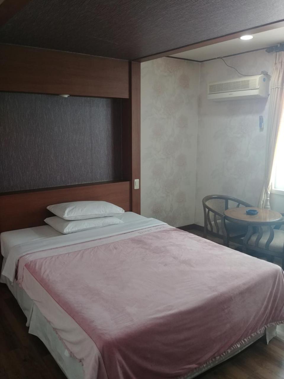Sweet Hotel Чеджудо Экстерьер фото
